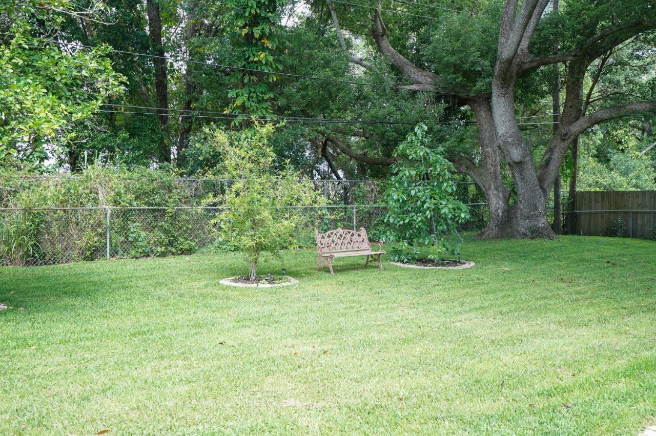 Casa vacanze 4 Bedroom Vacation With Amazing Backyard *