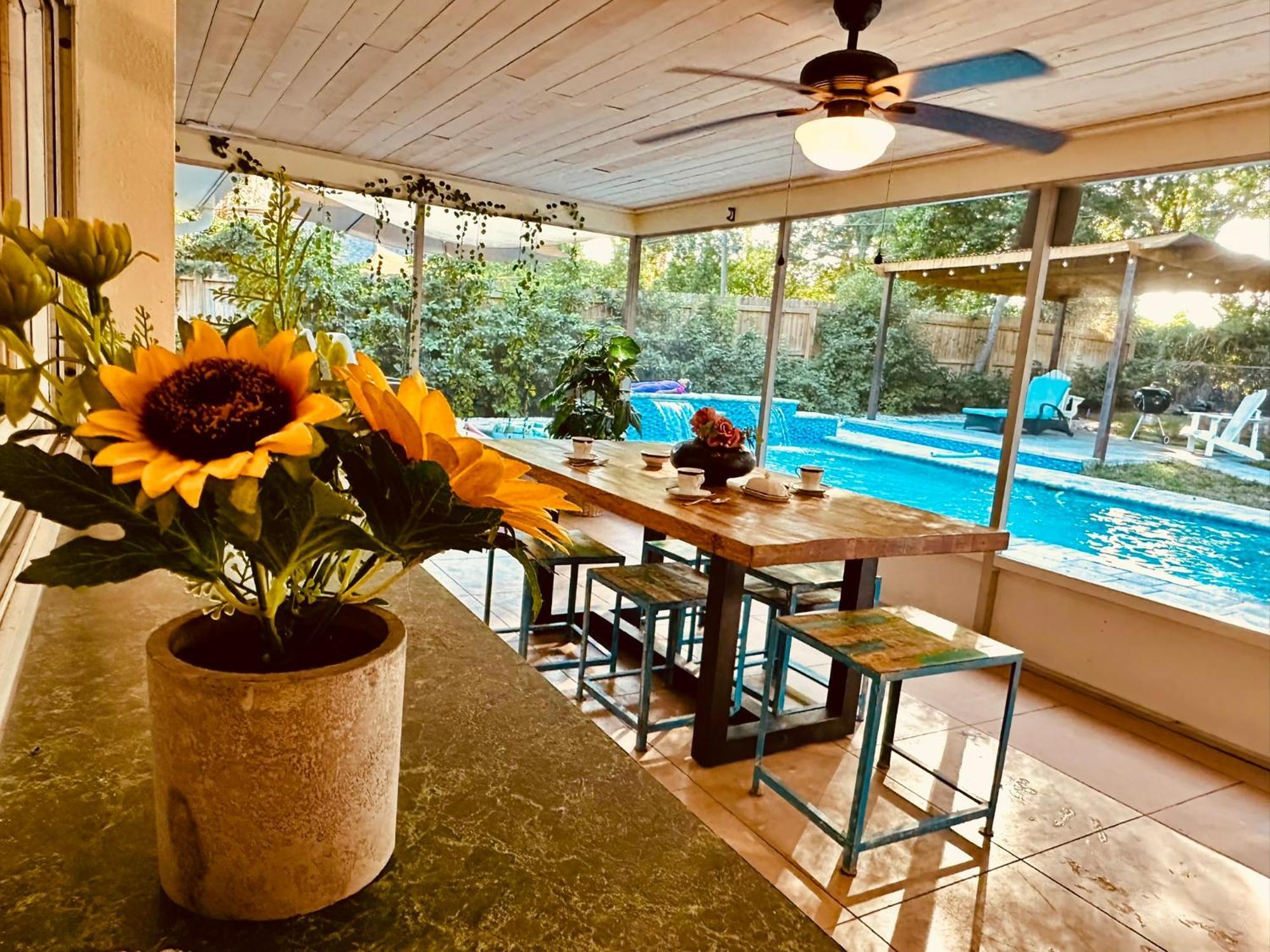 Casa vacanze 4 Bedroom Vacation With Amazing Backyard