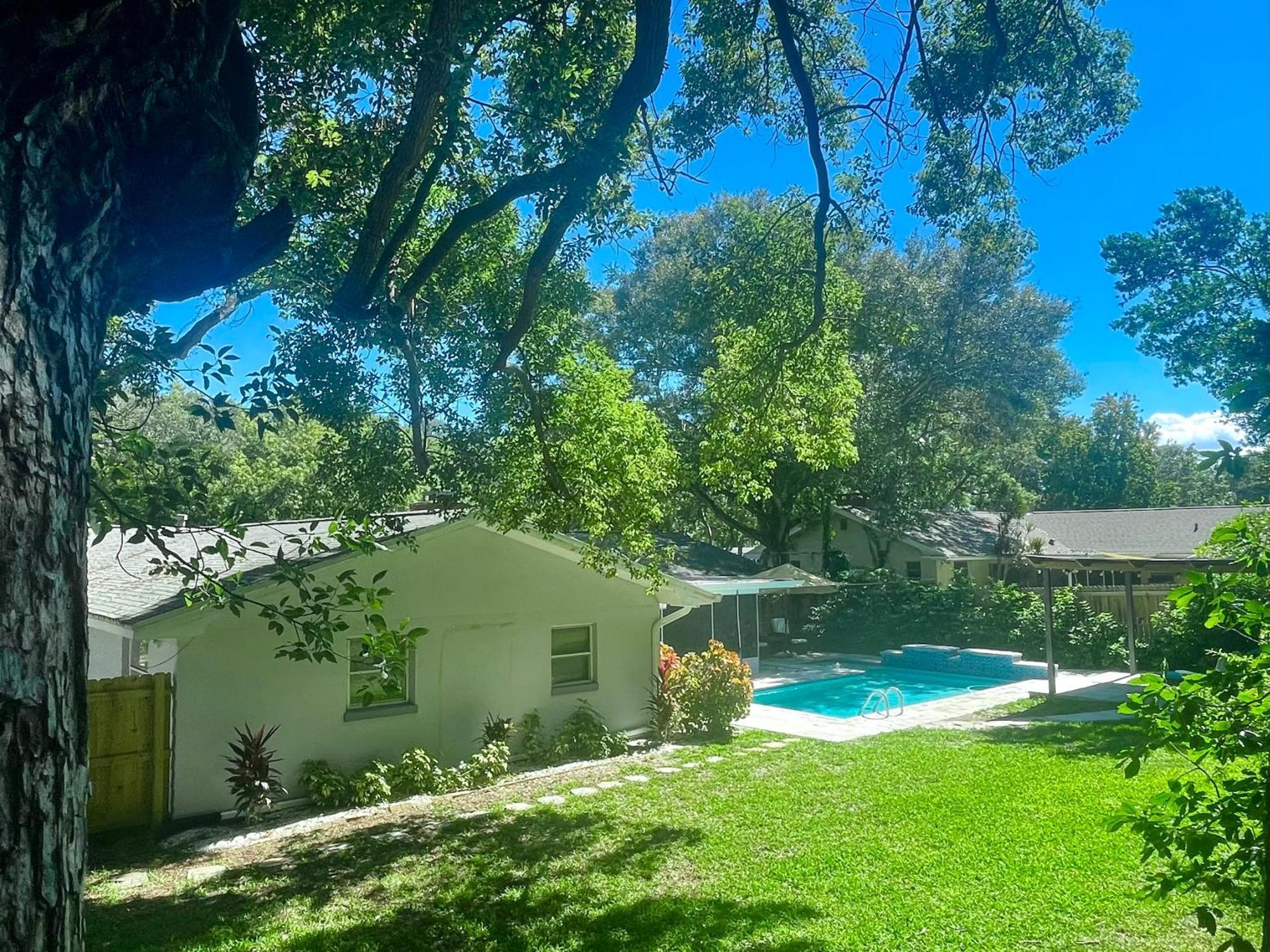 4 Bedroom Vacation With Amazing Backyard Casa vacanze